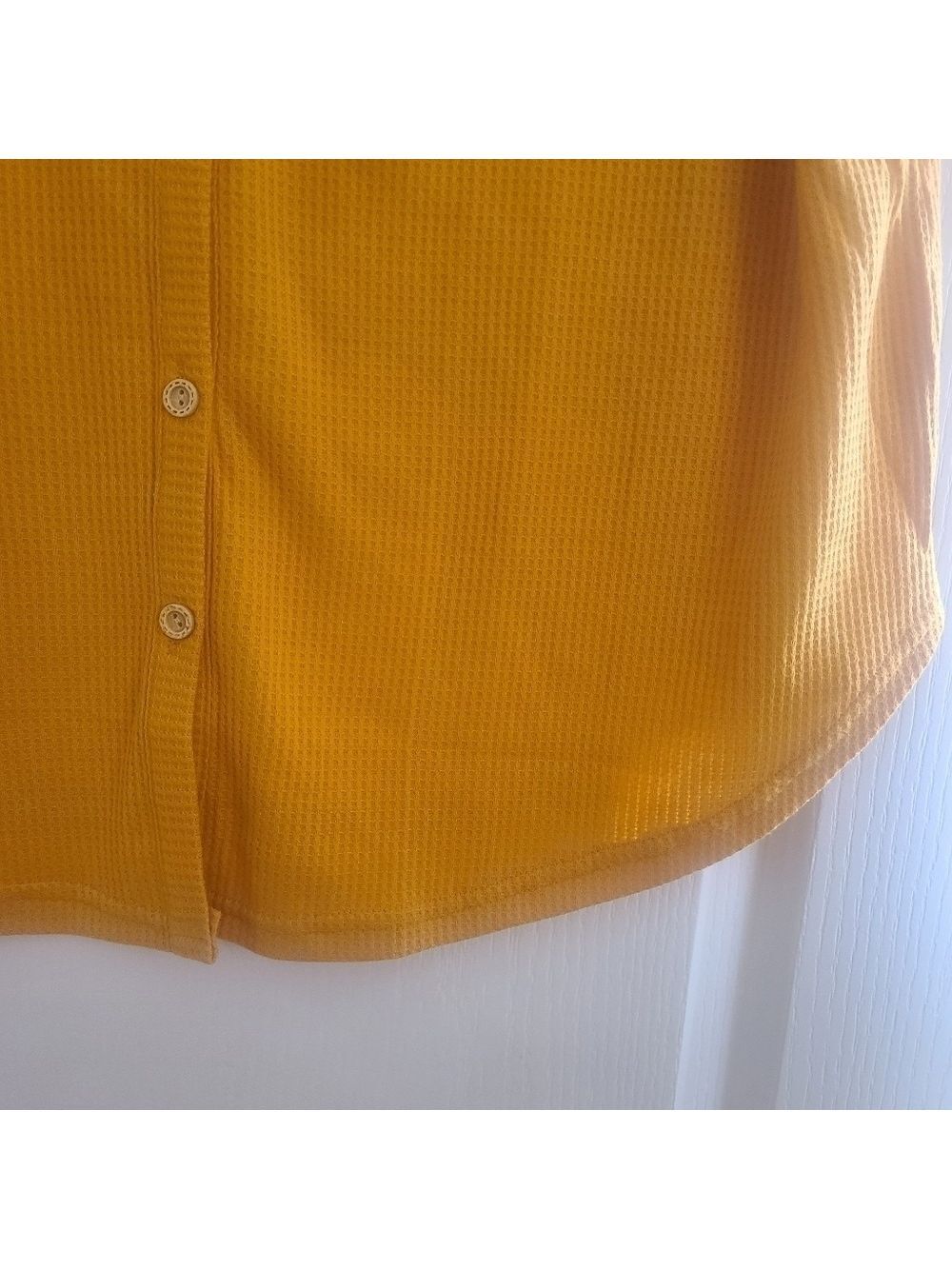 NWT button down waffle knit V-neck top! - Picture 6 of 7
